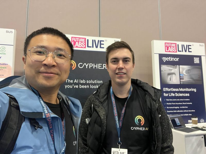 Yaoyu and Michael at Future Labs Live